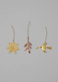 Hammered Metal Star Decoration